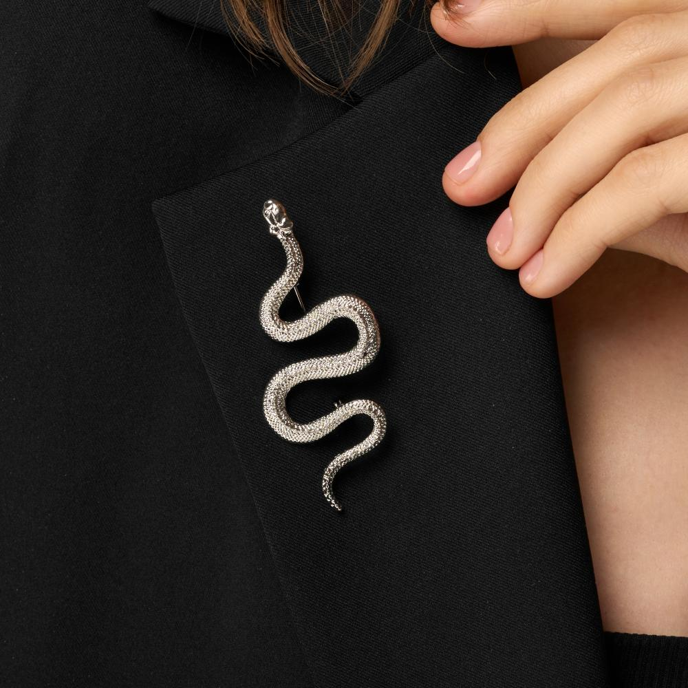 Бижутерная брошь
Джей Приттие
Код: 000-396657