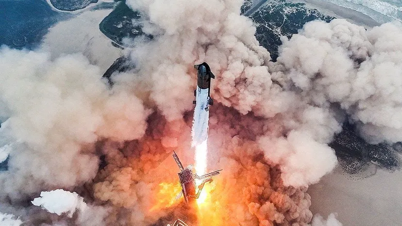 Звездолет — SpaceX