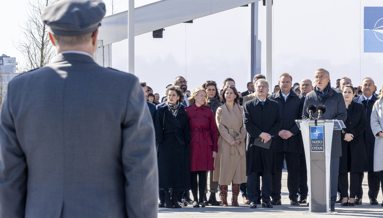 Официальный сайт НАТО📷

