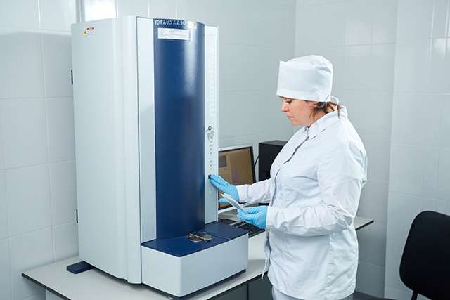 580 кг качественной свиной аорты отправится из Твери во Вьетнам