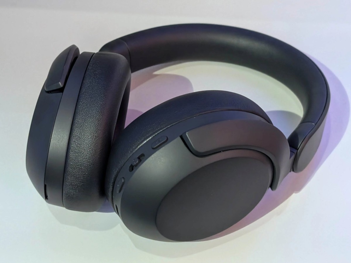    Philips анонсировала H8000E — беспроводные наушники со съёмной АКБ и автономностью до 70 часов