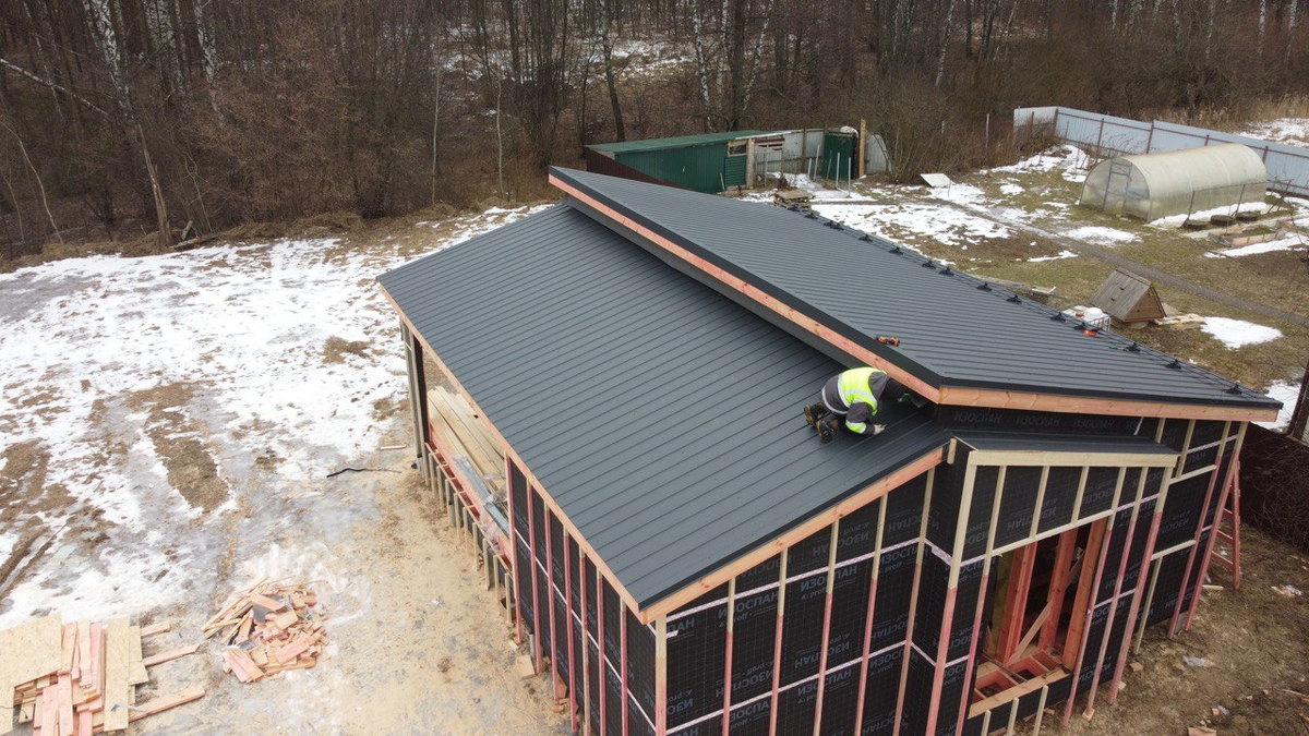 Дом сейчас выглядит примерно так, но лучше