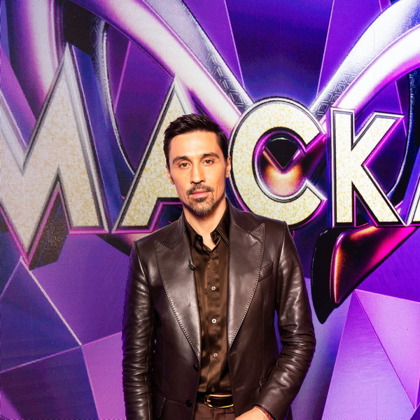     Дима Билан станет героем специального выпуска «Маски» на НТВ