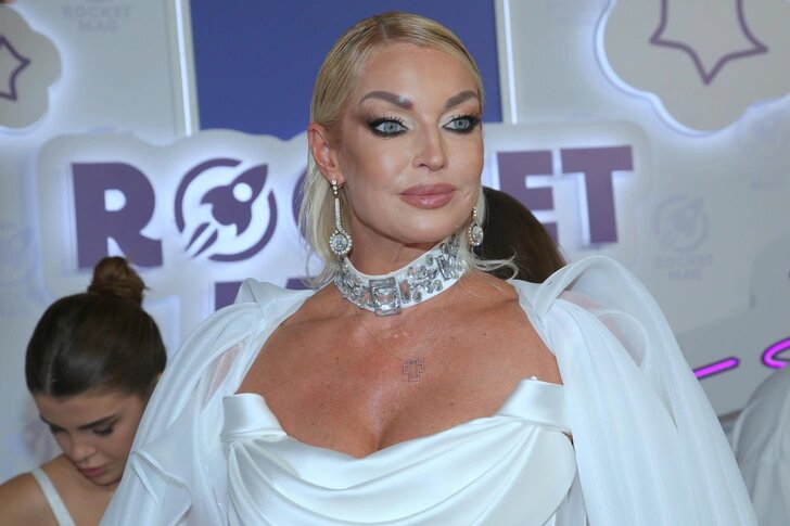 Анастасия Волочкова

Источник: PhotoXPress.ru