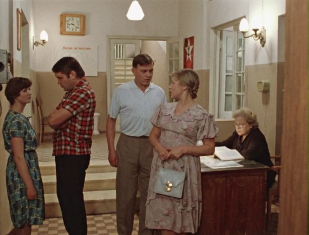 Кадр из фильма “Москва слезам не верит”