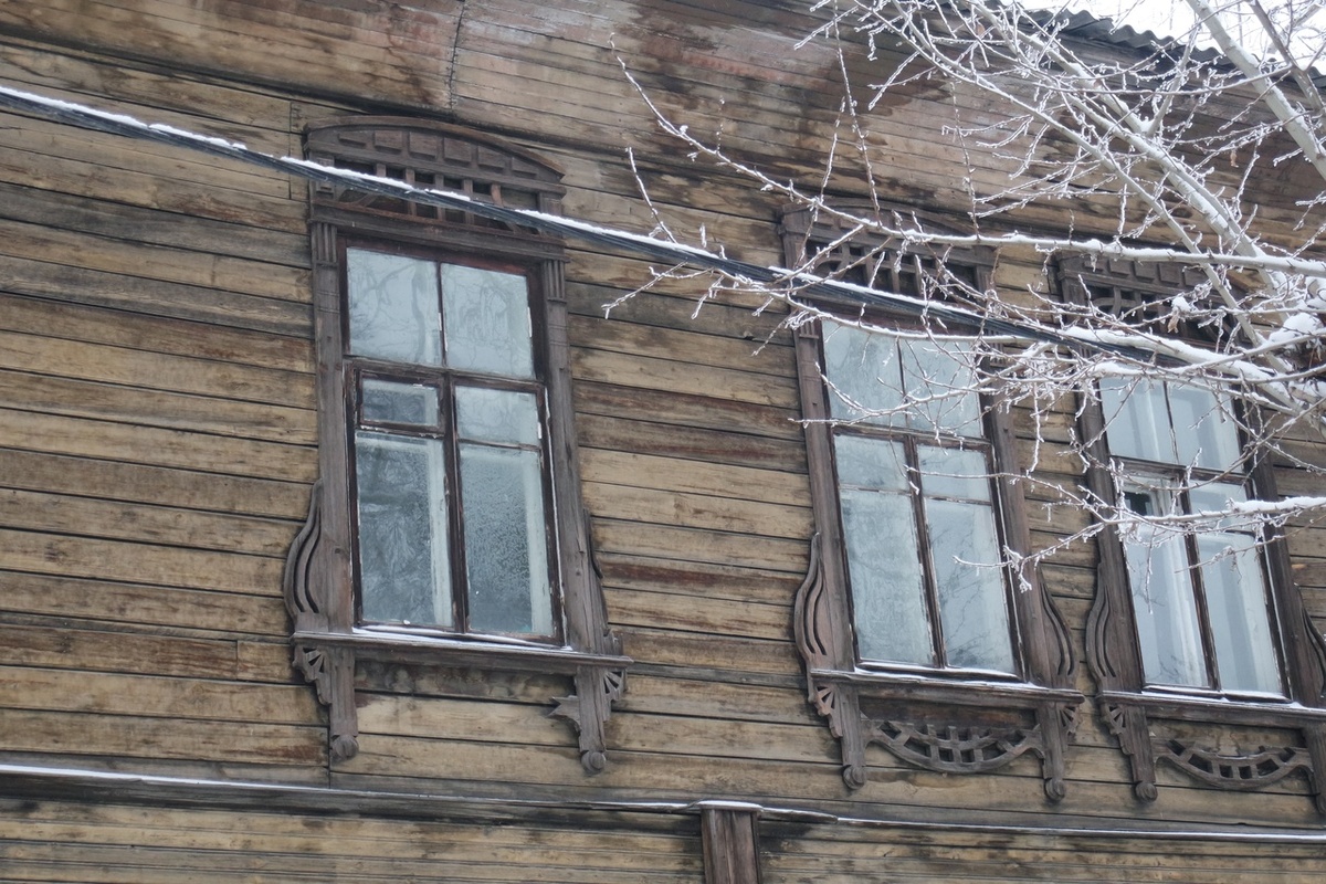 это самый любимый дом - ибо деревянный модерн всё-таки редкость в наших краях...