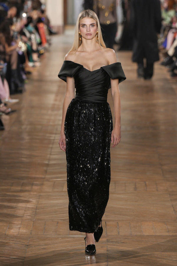 Georges Hobeika на Неделе высокой моды в Париже SS25 (27 января 2025 г.).