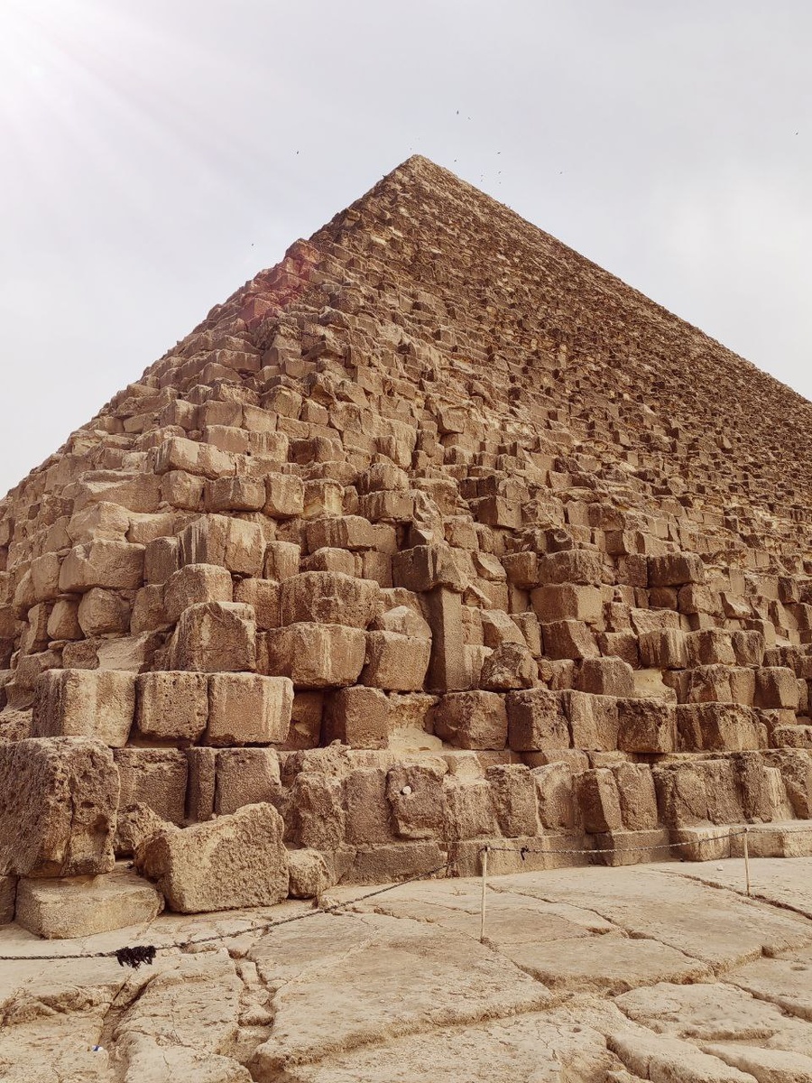 Пирамида Хеопса, город Гиза, Египет