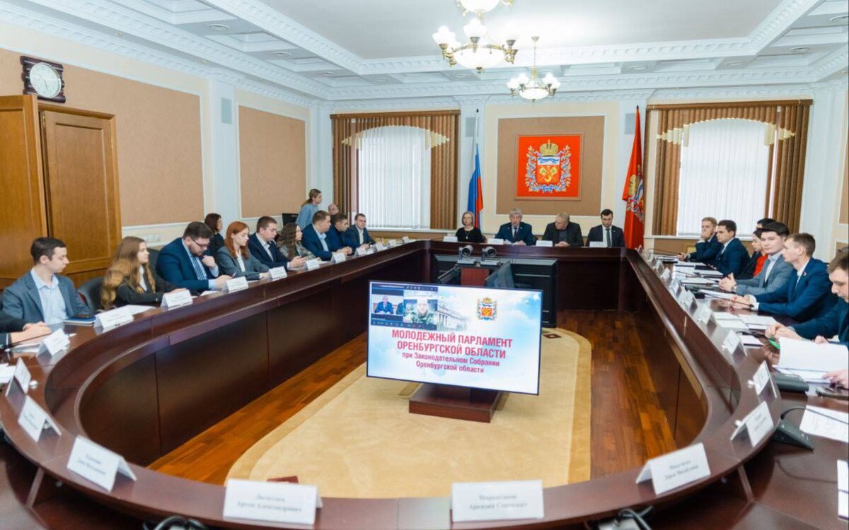    Представители ассоциации ветеранов СВО Оренбуржья вошли в состав молодежного парламента Андрей Севостьянов