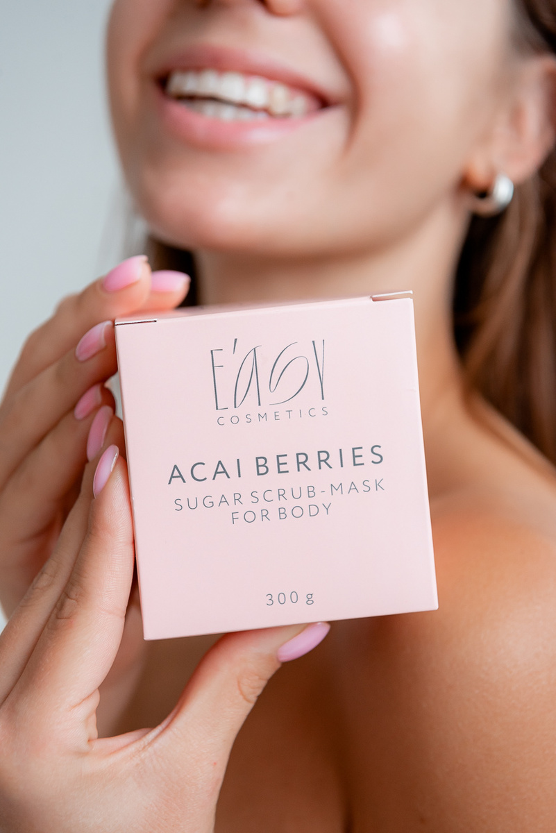 Скраб с ягодами асаи от Easy