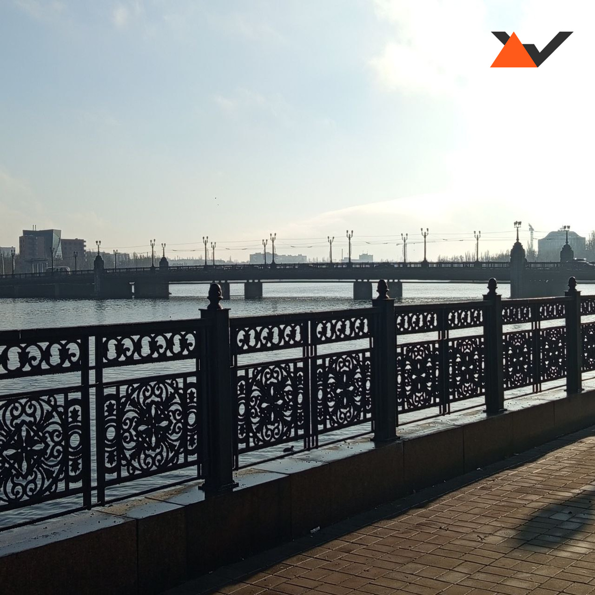 Донецк. Набережная Кальмиуса