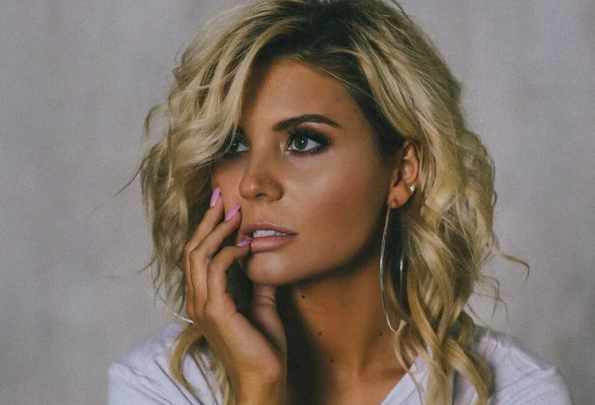 Анна Шульгина