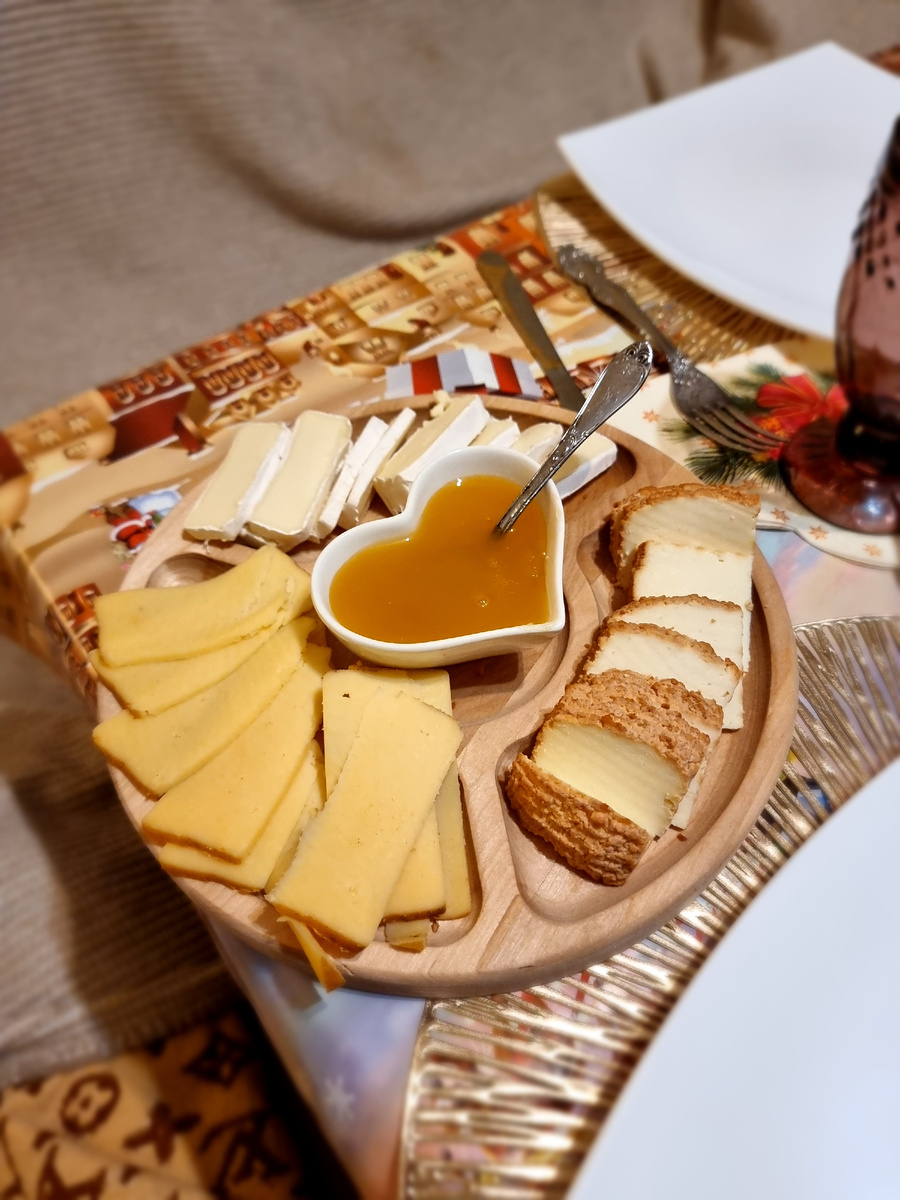 Сырная тарелка