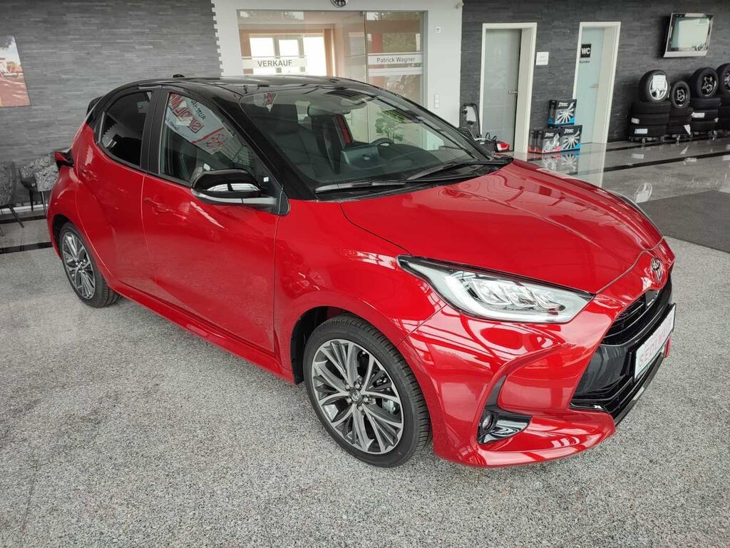 Toyota Yaris. Источник иллюстрации - Яндекс.Картинки