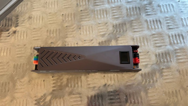 EVOLUTION EV-400-24 24V 16,7A 400W Lumker