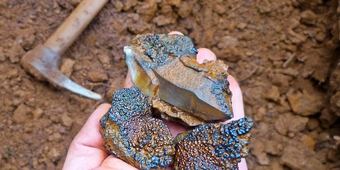 Турмалины в хрустале! Золотая Горка