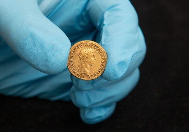 Римский «ауреус» с портретом императора Клавдия.Государственный музей древностей