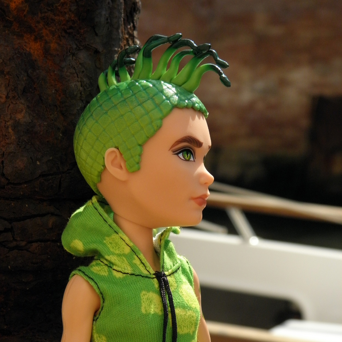 Дьюс Горгон от Mattel выпуск начала 2010х. Фотографии авторские.