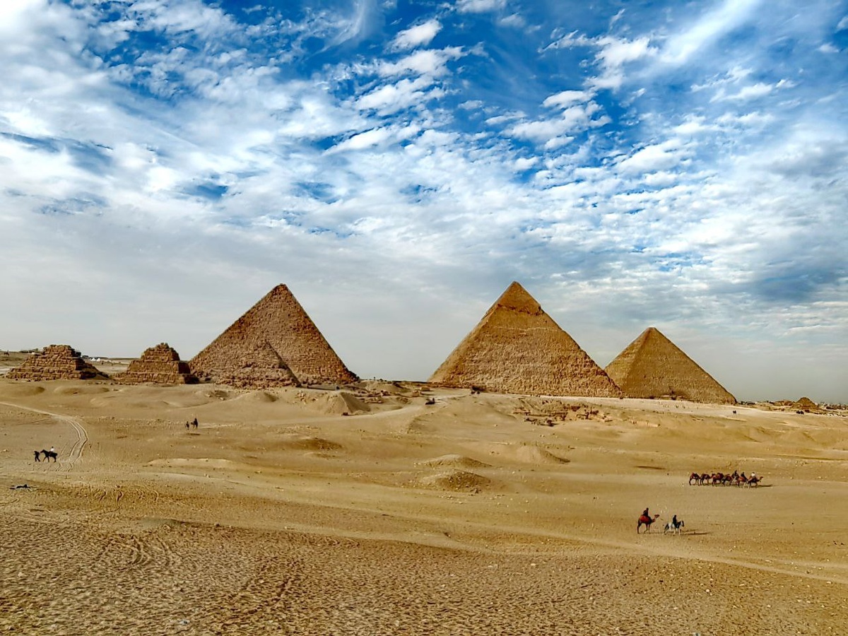 Пирамиды Гизы