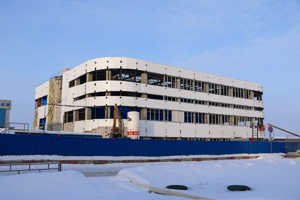    Строительство нового терминала барнаульского аэропорта. Январь 2025 года. Источник: Виталий Барабаш