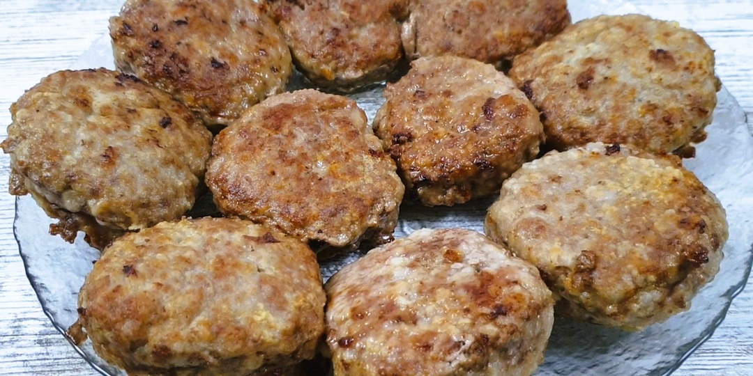 Узнала новый способ приготовления сочных котлет. Так готовят только продвинутые хозяйки