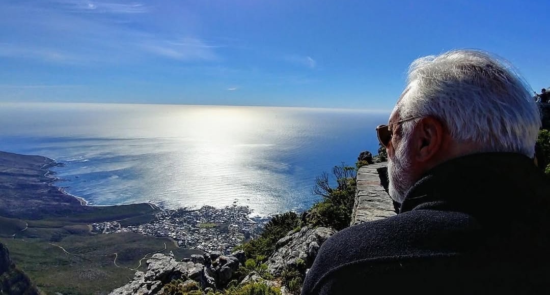 Рио. И Антонио.