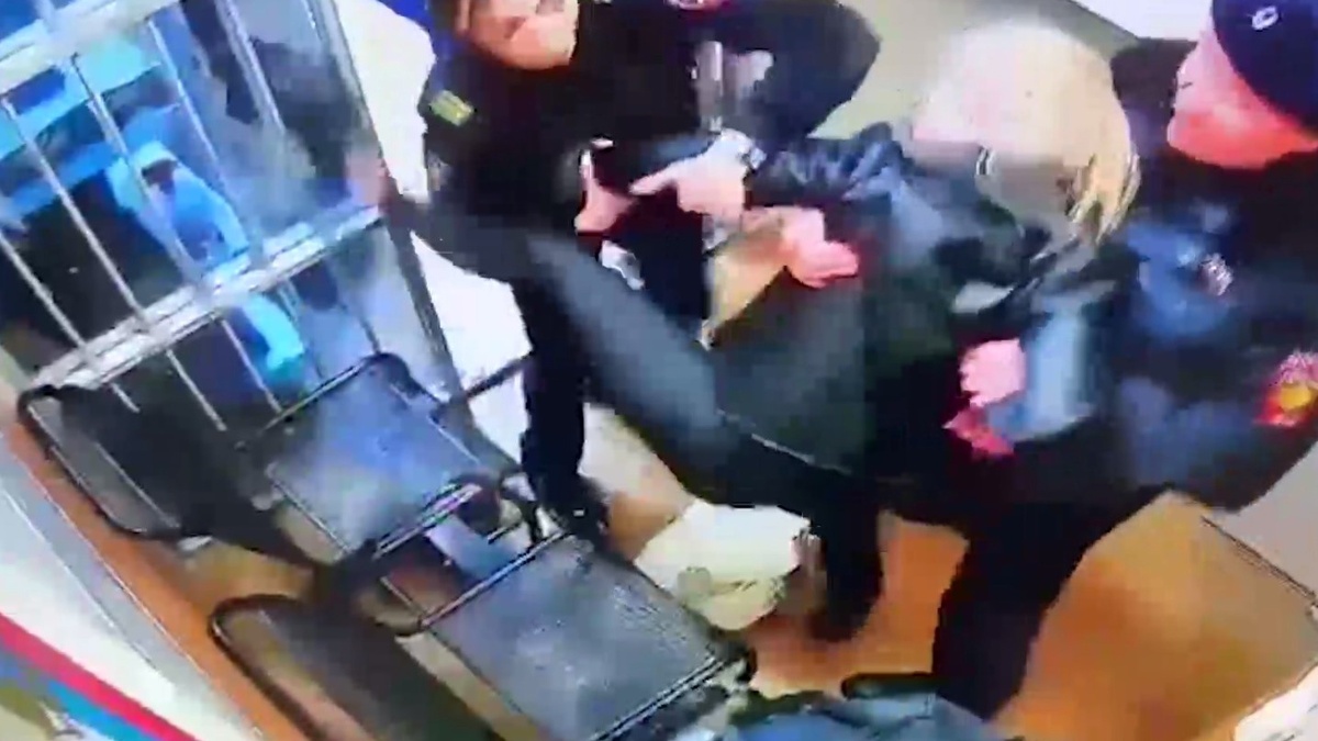     Источник: far_east_police