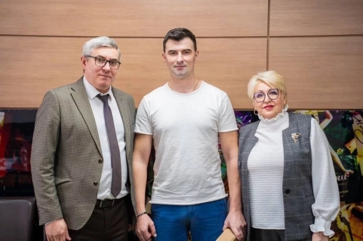    Работник театра «Глобус» в Новосибирске третий год находится на СВО