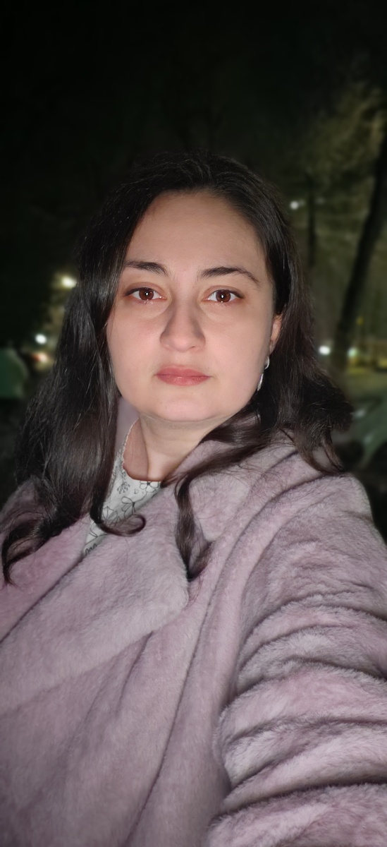 Это я как раз вчера шла с родительского собрания