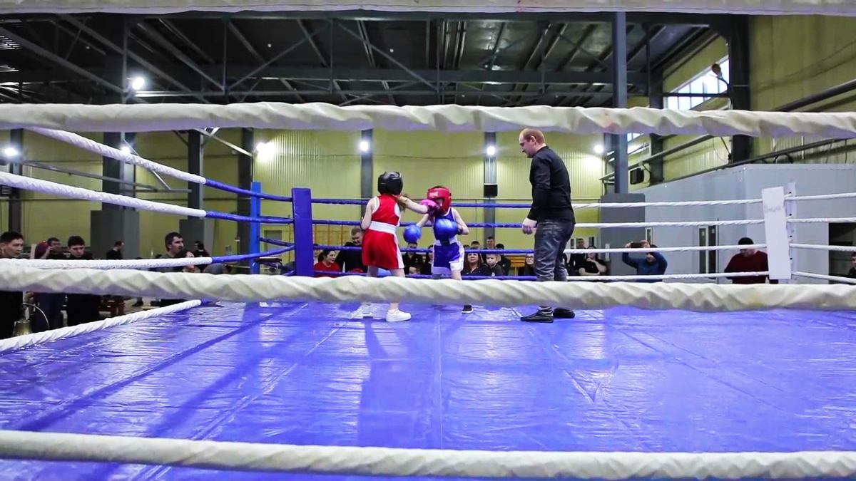    В нефтеюганском Центре единоборств открыли новые спортивные секции