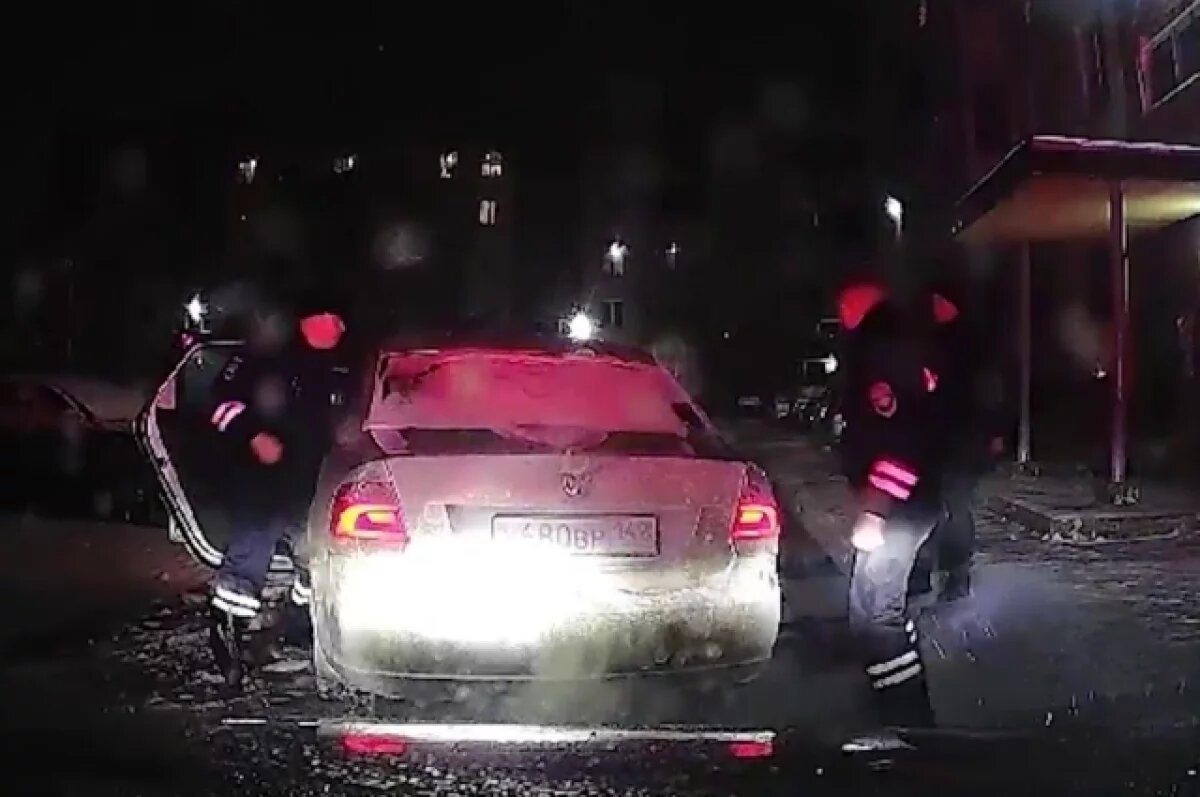    В Кузбассе пьяный водитель пытался скрыться от полицейский