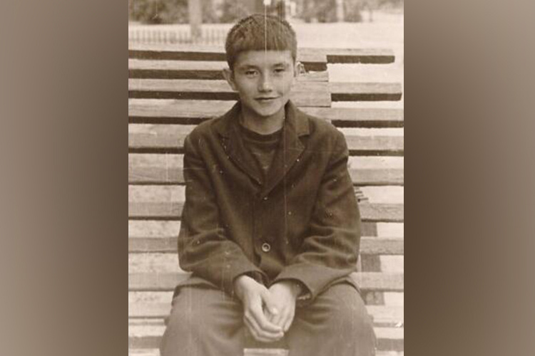    «Откуда ты знаешь, как играть?» — спросил абый. Мне ведь тогда 10 лет всего было, а я просто знаю».   
Фото предоставлено Айдаром Файзрахмановым