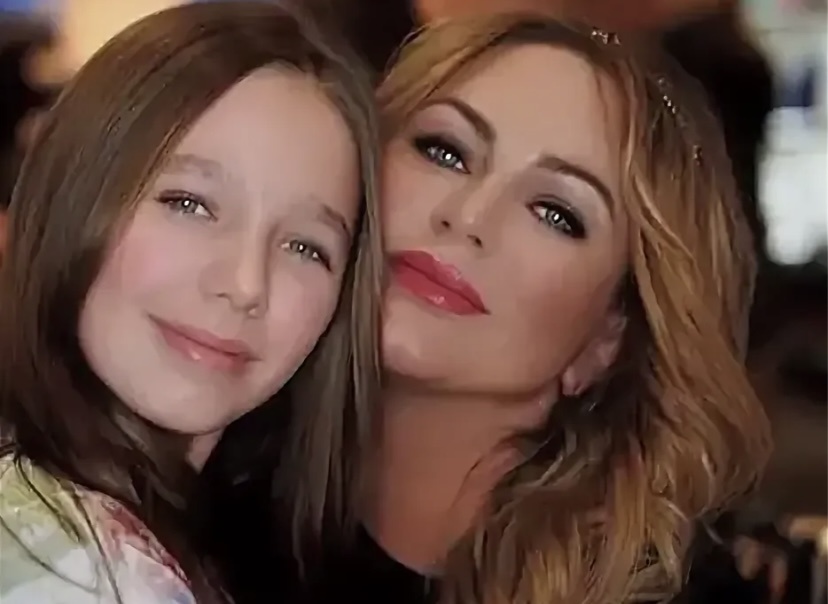 Вера Алдонина с мамой Юлия Началовой 