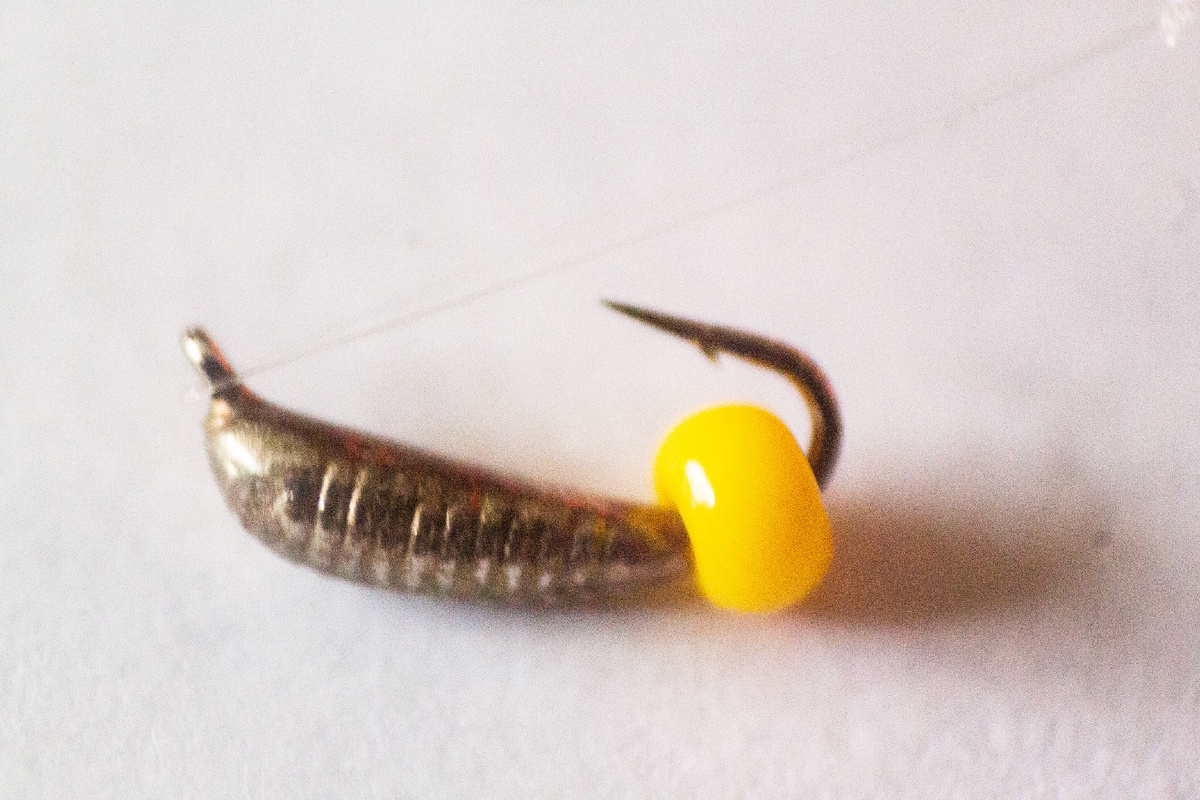 "Куколка" с жёлтым бисером без пайетки