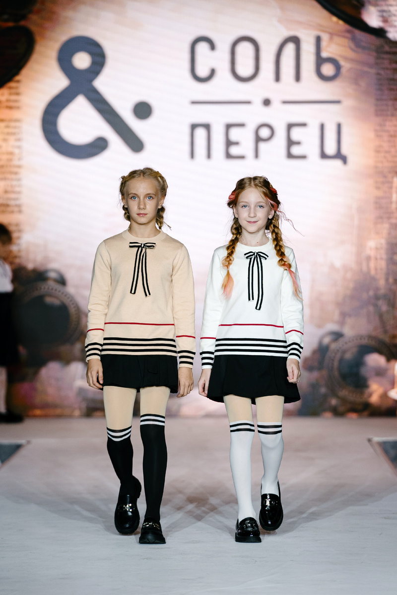 Листайте галерею