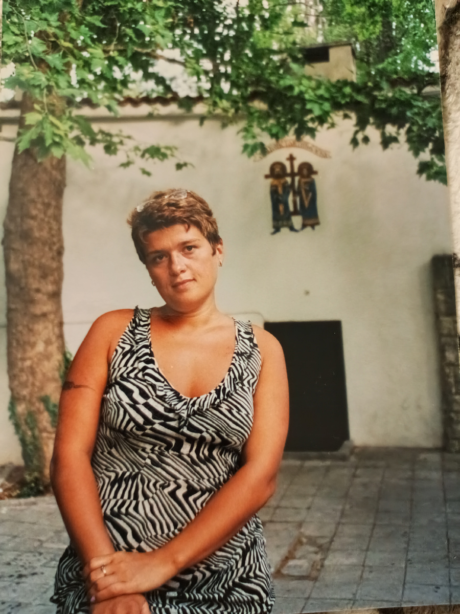 Что-то типа часовни в честь св.Елены и Константина. Я здесь - слегка утомлена пляжным отдыхом и стараюсь соблюдать благочестивый вид.