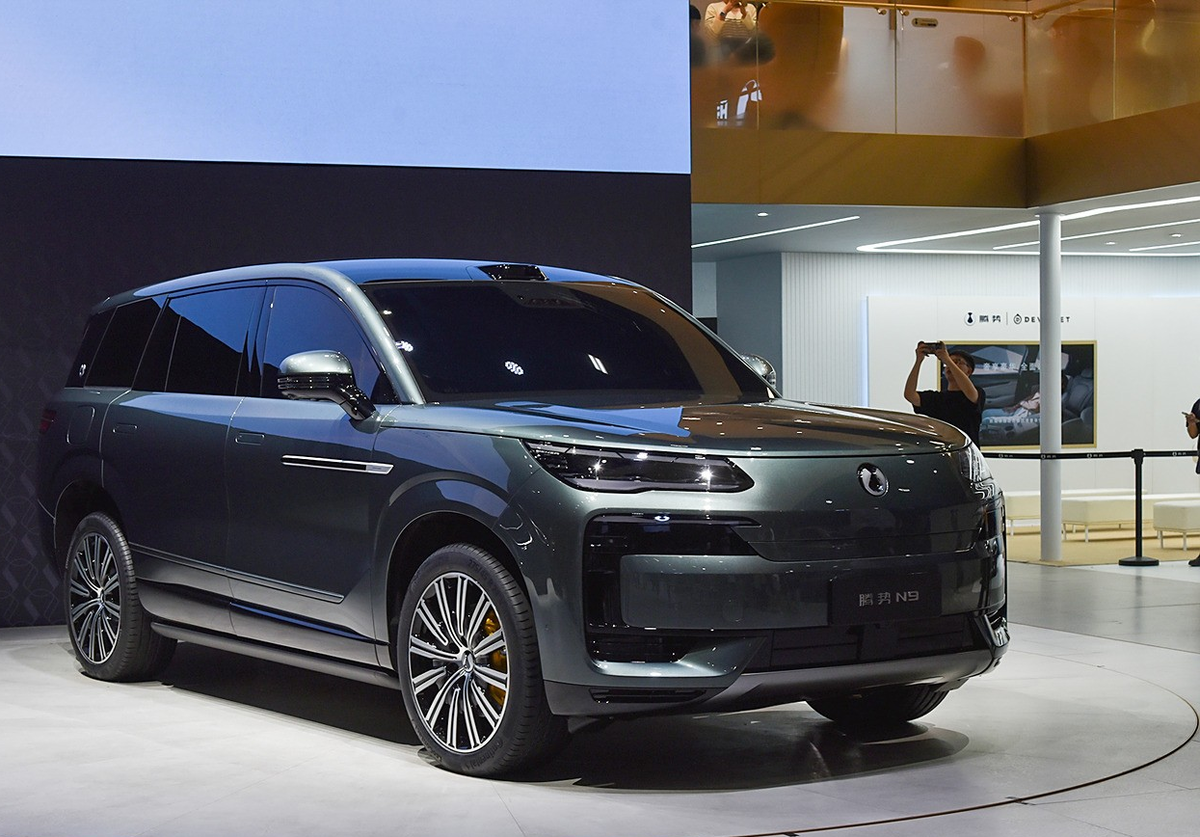 Одна из самых ожидаемых новинок сезона – Denza N9