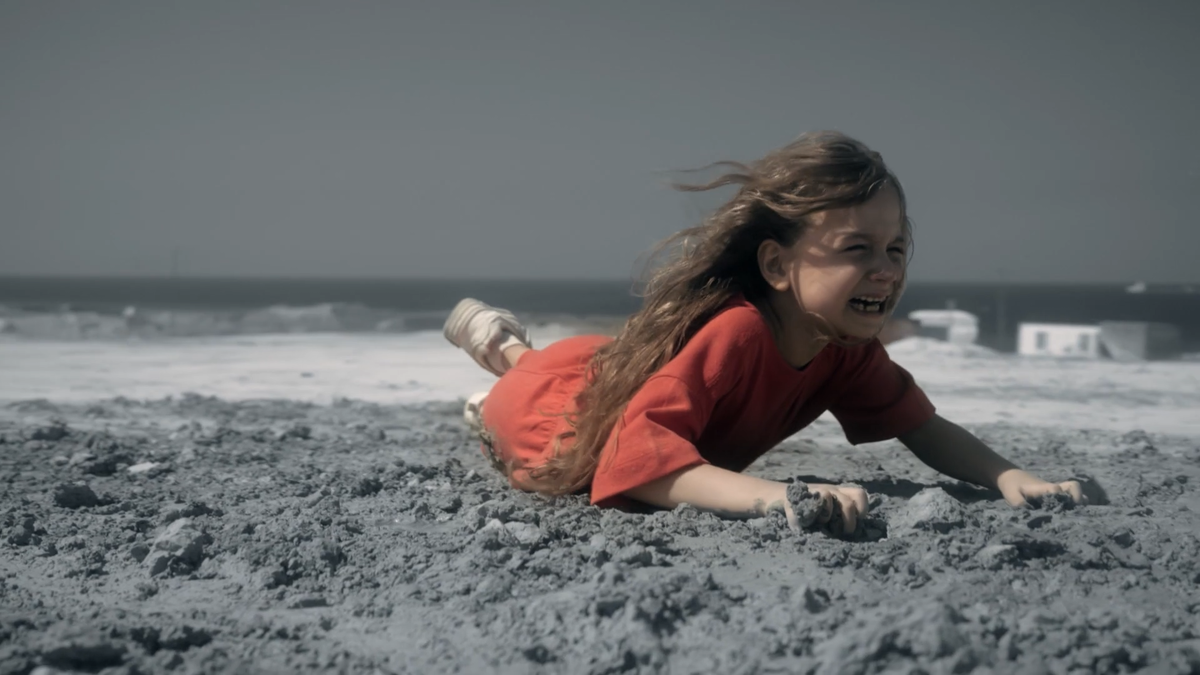 Кадр из 1-й серии сериала "Лейла"