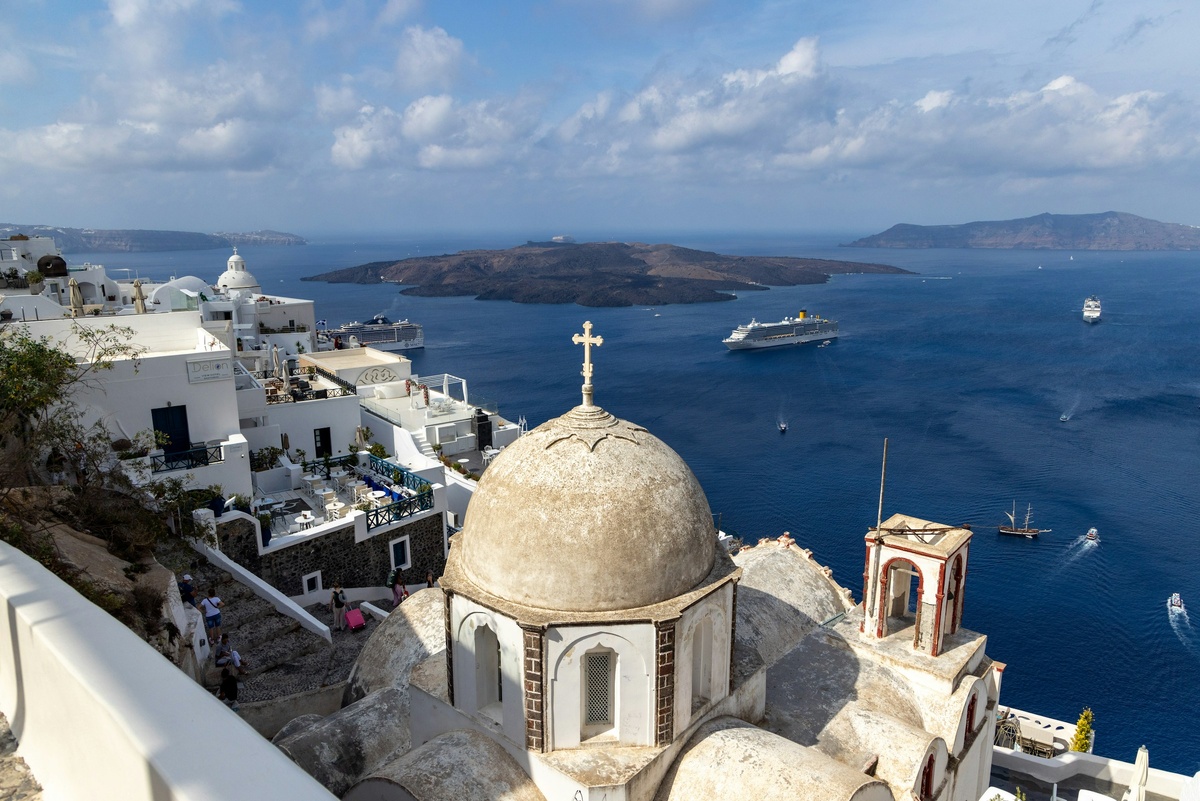 Фото с бесплатного фотостока https://unsplash.com, автор Derek Nielsen