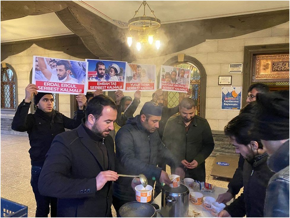 Новое руководство страны заявило, что лидер повстанческой коалиции Ахмед аль-Шара будет исполнять обязанности президента в переходный период.