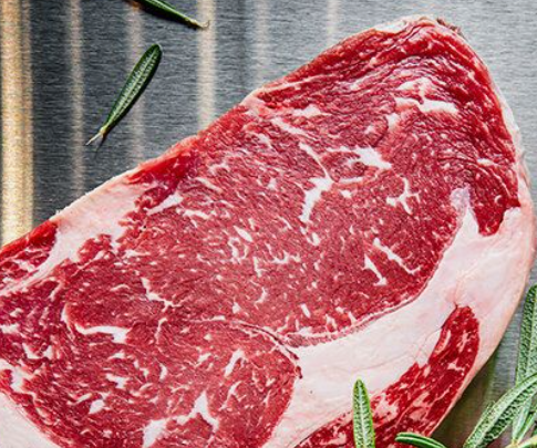 Стейк из мраморной говядины