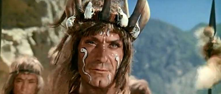 В галерее – кадры из кино СССР «Земля Санникова»