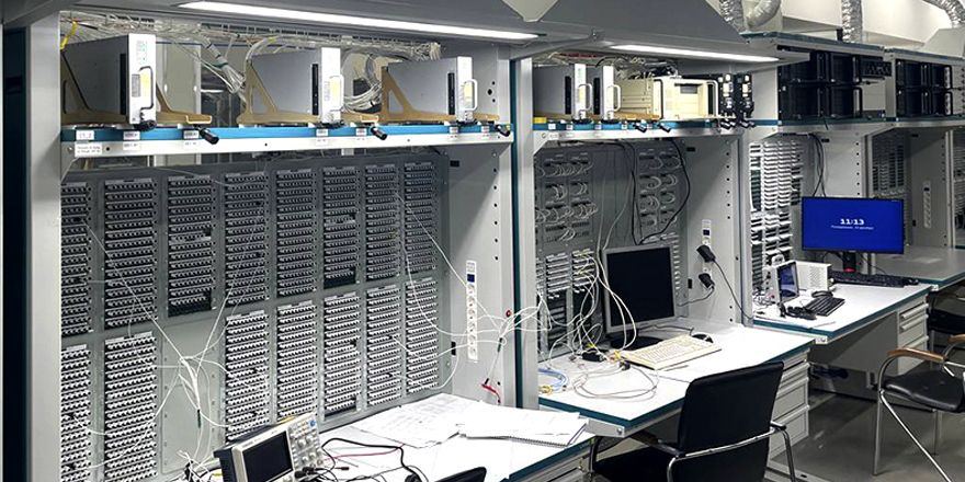 Стенд Электронная птица для МС-21-310