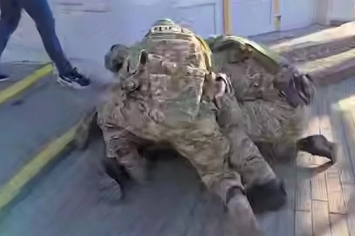    Появились кадры задержания мужчины, готовившего теракт на Ставрополье