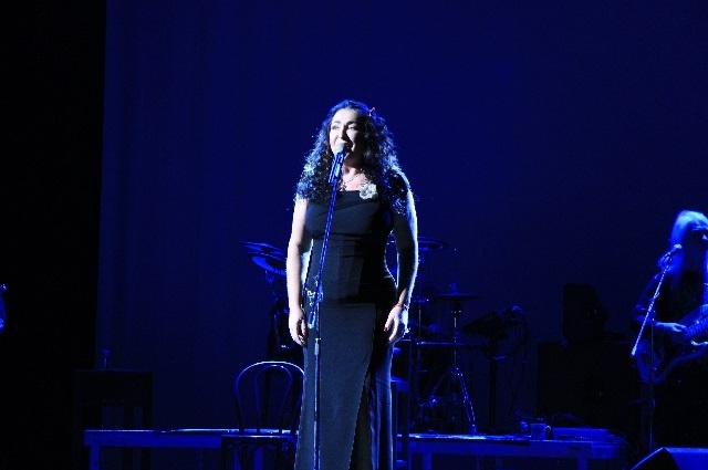    Лолита отмечает, что вместо того чтобы ополчаться на неё, нужно заниматься добрыми делами. Фото:  АиФ/ Анна Неретина