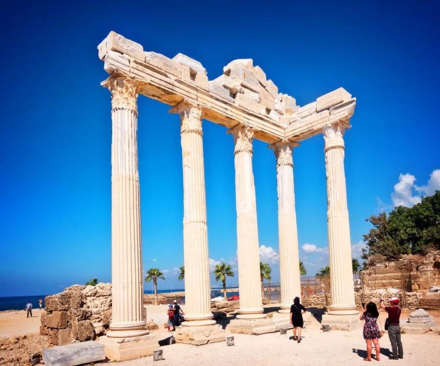 Аполлонов храм