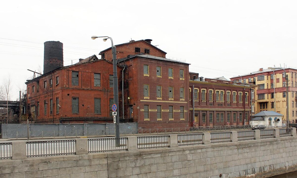 Современное фото