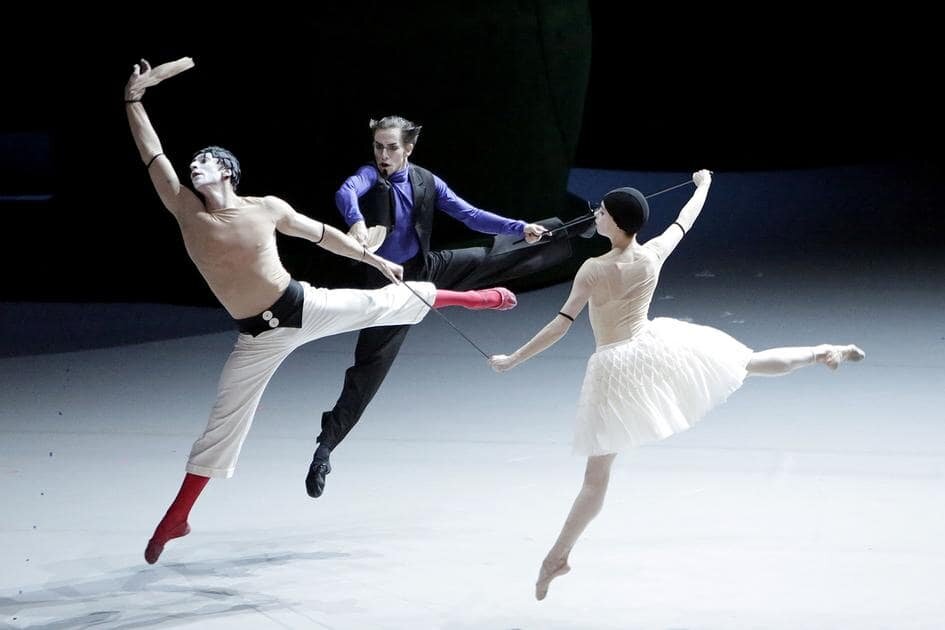 Балет «Петрушка» в постановке Эдварда Клюга на сцене Большого театра