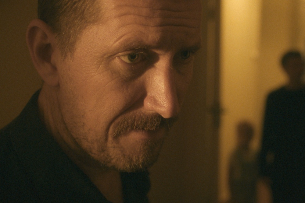 Кадр из фильма взято из открытых источников в интернете 