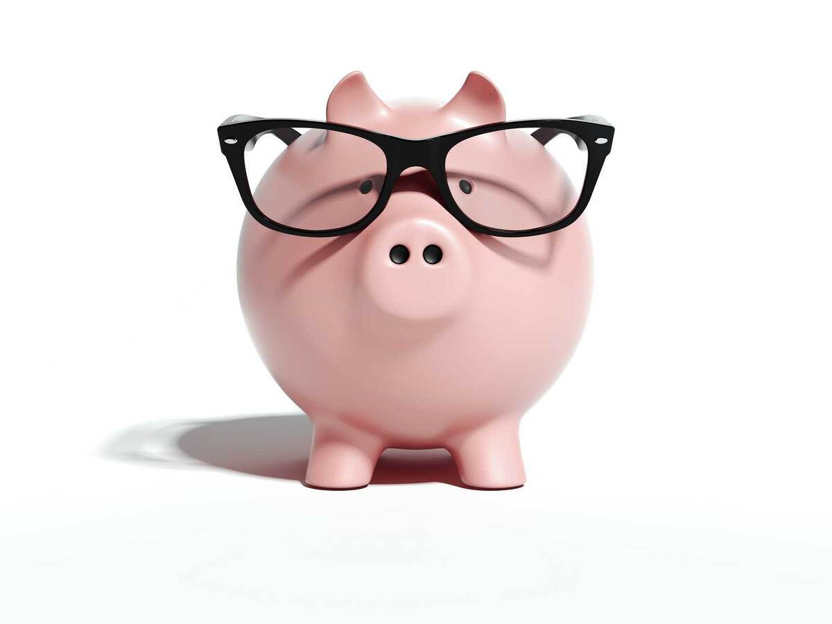 Для организации накоплений часто нужны не столько деньги, сколько сила воли.